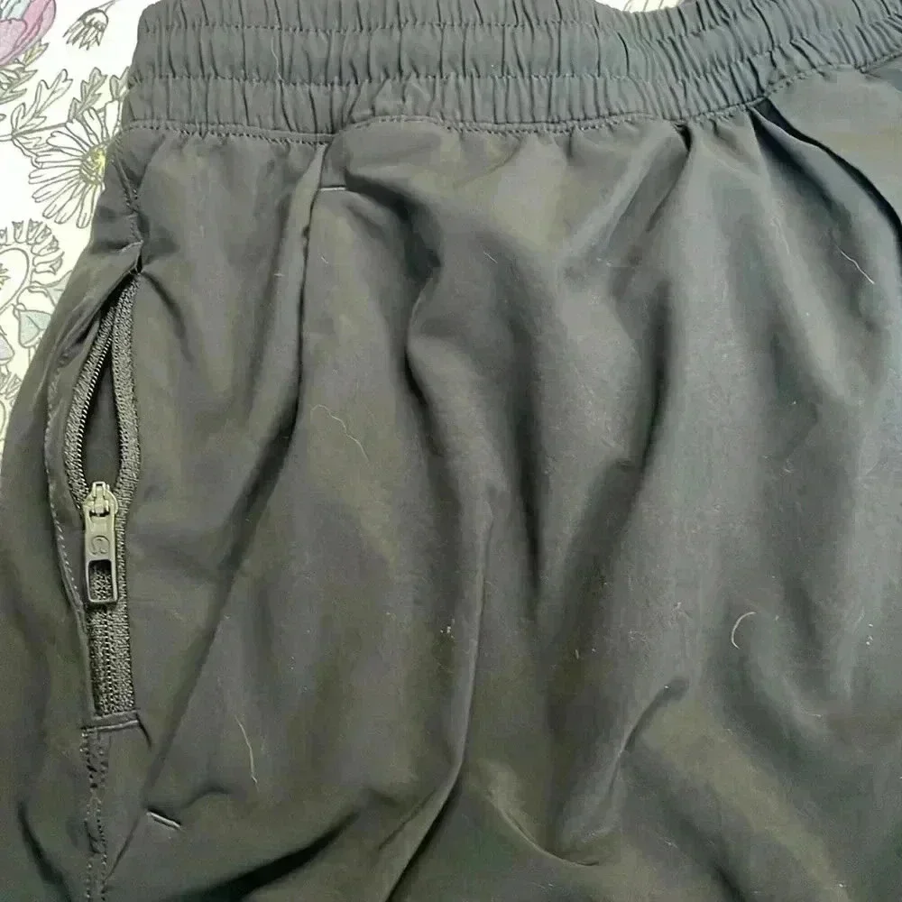 Lululemon pace breaker aloha shorts 9”